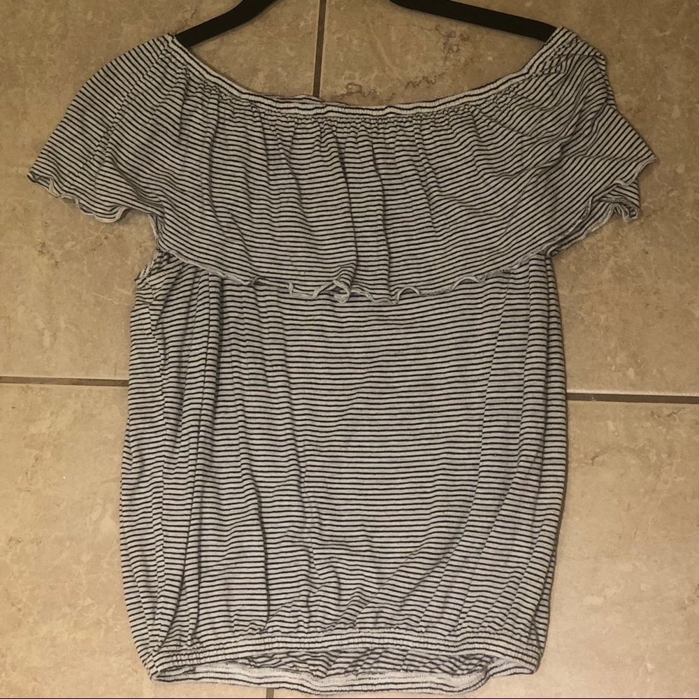 Amuse off the shoulder top
